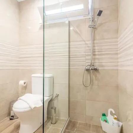 Modern & Stylish Flat For Friends & Couples Apartment Heraklion  Exterior photo