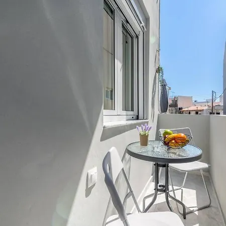 Modern & Stylish Flat For Friends & Couples Apartment Heraklion  Exterior photo