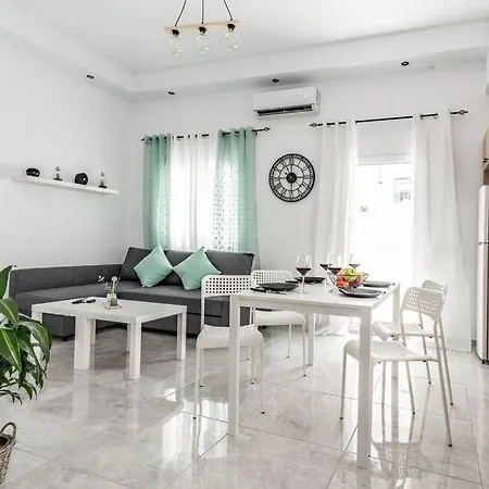 Modern & Stylish Flat For Friends & Couples Apartment Heraklion  Exterior photo